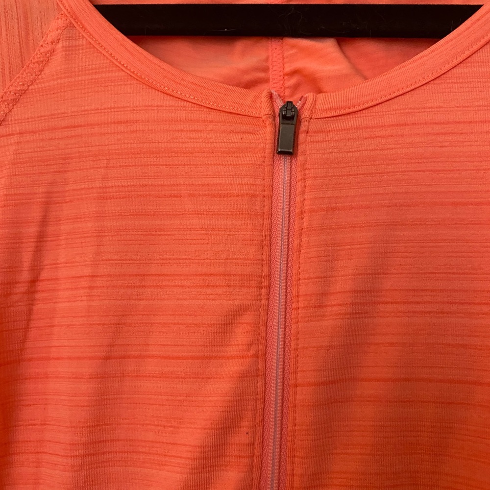 Athleta Running Neon Top - Picture 6 of 7